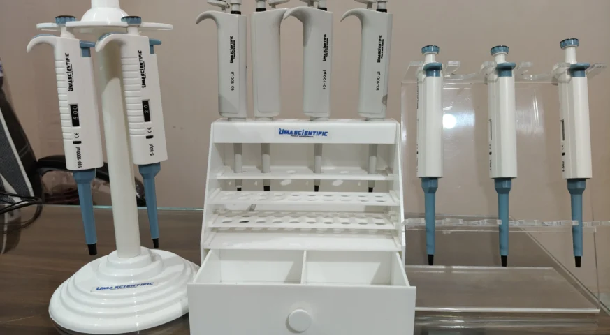 Micropipette and Pipette Manufacturer uma scientific